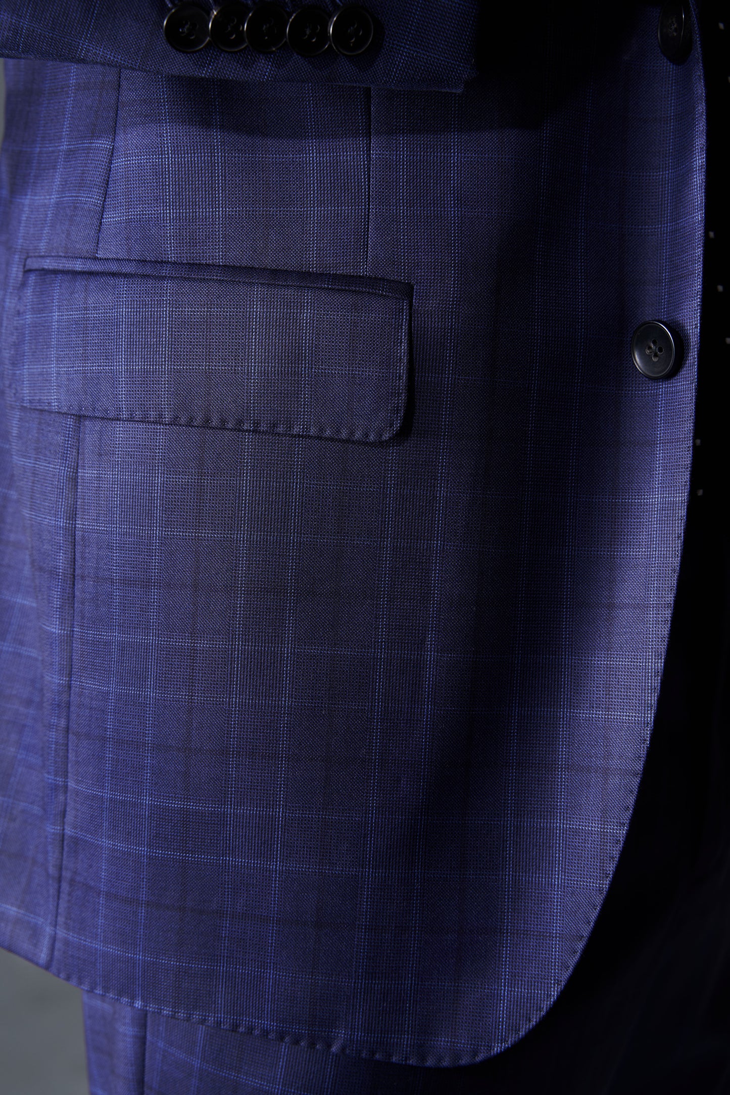 Loro Piana Capolavoro Navy Checked Bespoke Suit | Niviosuits
